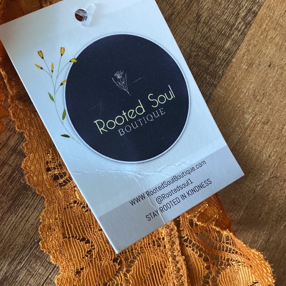 Zenana outfitters rooted soul boutique burnt orange lace bralette size 2X - Picture 7 of 9